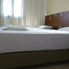 Отель Eleni Rooms комната для гостей фото 2