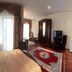 Lux Hotel Люкс