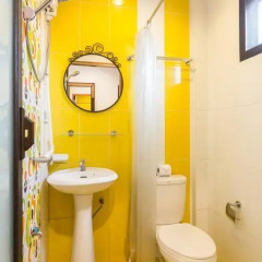 Отель Ploy Khumthong Boutique Resort 4* Стандартный номер фото 10
