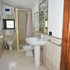 Отель Holiday Home Marilu Синискола ванная