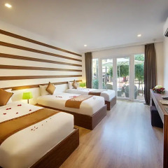 Vinh Hung 2 City Hotel 2* Улучшенный номер с различными типами кроватей фото 5