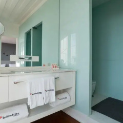 Отель Feels Like Home Chiado Prime Suites 3* Номер Делюкс с различными типами кроватей фото 16