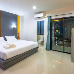 Отель Phoomjai House 3* Улучшенный номер с различными типами кроватей фото 6
