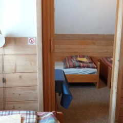 Отель Camping Harenda Pokoje Gościnne i Domki Стандартный семейный номер фото 7
