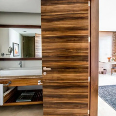 Square Small Luxury Hotel 4* Улучшенный люкс с различными типами кроватей фото 2
