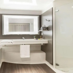 Отель Novotel Suites Paris Roissy CDG ванная фото 2