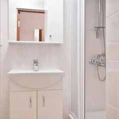 Апартаменты Four Season Apartments Улучшенные апартаменты разные типы кроватей фото 17