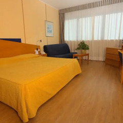 Отель Express 3* Улучшенный номер фото 4