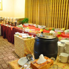 Отель Candles Hotel Иордания, Вади-Муса - 1 отзыв об отеле, цены и фото номеров - забронировать отель Candles Hotel онлайн питание