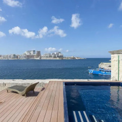 Отель Waterfront Valletta House бассейн фото 3
