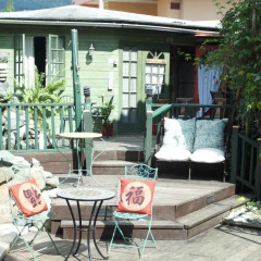 Отель One32 Guest House бассейн фото 3