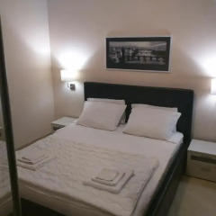 Апартаменты Super Central Luxury Apartments комната для гостей