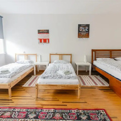 Отель Opera House Hostel Centre Литва, Вильнюс - отзывы, цены и фото номеров - забронировать отель Opera House Hostel Centre онлайн комната для гостей фото 3