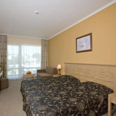 DIT Evrika Beach Club Hotel - All Inclusive 3* Стандартный номер с 2 отдельными кроватями фото 6