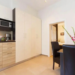 Отель City Break Apartments Chic and Luxury Сербия, Белград - отзывы, цены и фото номеров - забронировать отель City Break Apartments Chic and Luxury онлайн в номере