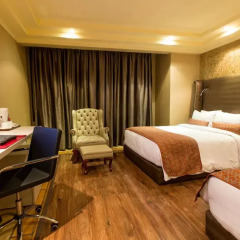 Victoria Crown Plaza Hotel 4* Стандартный номер фото 2