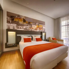 Jupiter Lisboa Hotel 4* Улучшенный номер с двуспальной кроватью фото 2