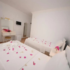 Отель Neruda Pension Калкан спа