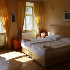 Отель U Zlate Podkovy - At The Golden Horseshoe 4* Студия фото 5