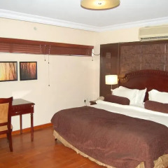 Owu Crown Hotel 4* Апартаменты с различными типами кроватей фото 3