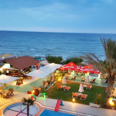 Malliotakis Beach Hotel