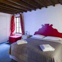 Отель San Frediano Mansion 3* Номер категории Эконом с различными типами кроватей фото 2