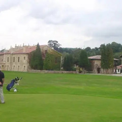 Отель Palacio De Caranceja спортивное сооружение
