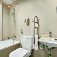 Golden Sands Hotel Sharjah 4* Апартаменты фото 18