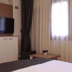 Jakaranda Hotel 3* Стандартный номер с различными типами кроватей фото 11