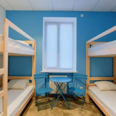 Comfort Hotel & Hostel Кровать в мужском общем номере двухъярусные кровати