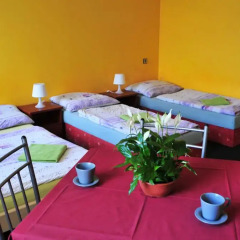 Hostel Alia Стандартный номер с различными типами кроватей (общая ванная комната) фото 6