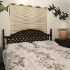 Отель Travelers Bed and Rest 1Bedroom Апартаменты с 2 отдельными кроватями