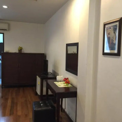 Отель Nawaporn Place Guesthouse 3* Улучшенная студия фото 11