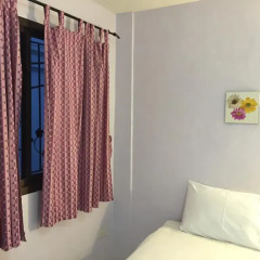 Отель Nawaporn Place Guesthouse 3* Стандартный номер