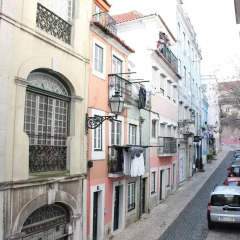Lookout Lisbon Hostel Кровать в общем номере с двухъярусной кроватью фото 5
