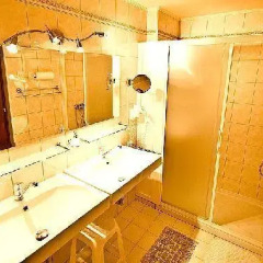 Отель Klimt Guest House ванная фото 2