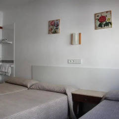 Отель Hostal Las Nieves комната для гостей фото 3