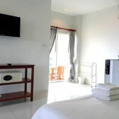 Отель Smile Hua-Hin Resort сейф в номере
