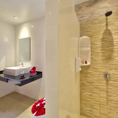 Отель Crystal Bay Yacht Club 3* Вилла с различными типами кроватей фото 16