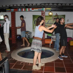 Отель Colombian Home Hostel Cali Колумбия, Кали - отзывы, цены и фото номеров - забронировать отель Colombian Home Hostel Cali онлайн фитнесс-зал фото 2
