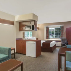 Отель Microtel Inn & Suites by Wyndham Meridian 2* Стандартный номер с различными типами кроватей фото 3