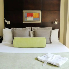Hotel Mela Times Square 4* Улучшенный номер с различными типами кроватей фото 4