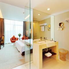Landmark International Hotel Science City 4* Улучшенный номер с различными типами кроватей фото 3