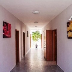 Отель Ivian Family Hotel Болгария, Равда - отзывы, цены и фото номеров - забронировать отель Ivian Family Hotel онлайн интерьер отеля
