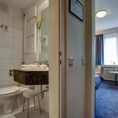 Centro Hotel Uebachs 4* Стандартный номер с двуспальной кроватью фото 3