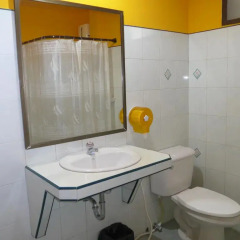 Отель Forum House 2* Номер категории Премиум с различными типами кроватей фото 10