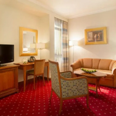 Best Western Premier Hotel Astoria 4* Люкс с разными типами кроватей фото 10