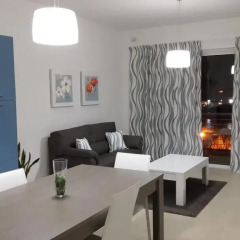 Отель Blue Skies Penthouse Марсаскала в номере фото 2