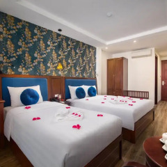 Holiday Emerald Hotel 3* Стандартный семейный номер разные типы кроватей фото 4