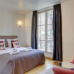 Отель Short Stay Aparthotel Museum View Париж комната для гостей